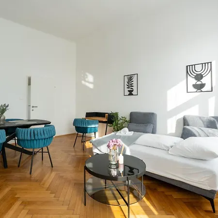 Farawayhomes * Klosterneuburg
