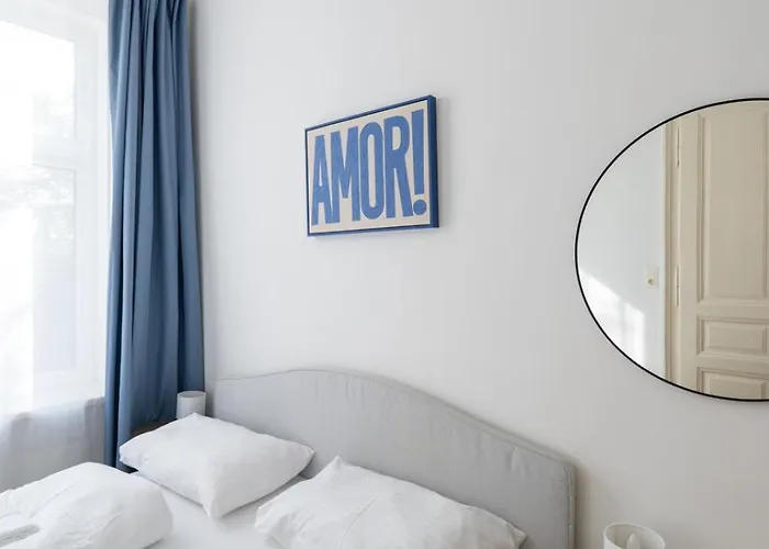 Farawayhomes Apartman *