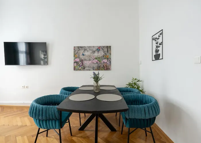 Apartman Farawayhomes *